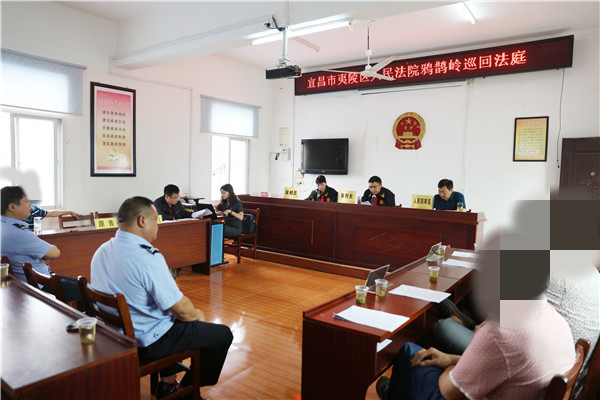 庭审现场2.JPG