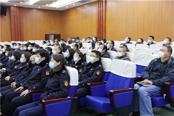 9Q0A2020.jpg