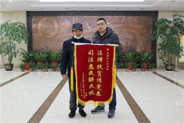 合影.jpg