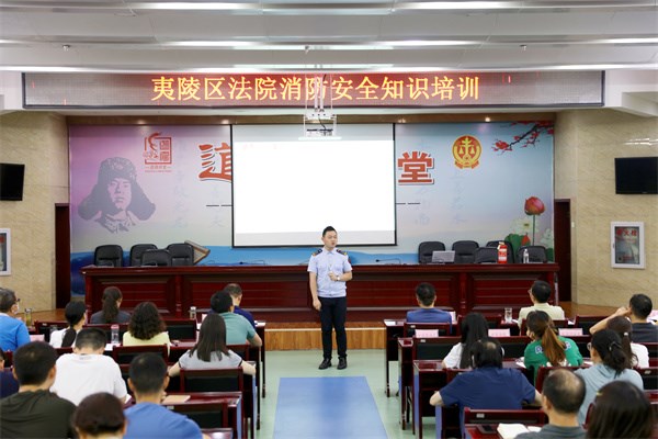 9Q0A7090.jpg