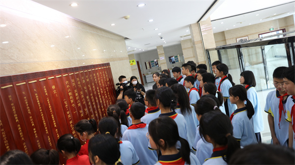 9Q0A0876.jpg
